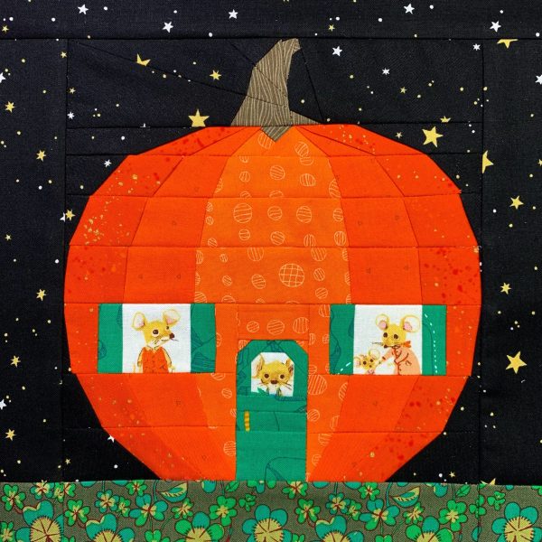 KateBasti PumpkinCottage